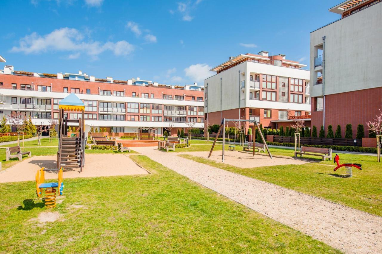 Apartamenty Sun & Snow Kolobrzeg Jantar Exteriör bild